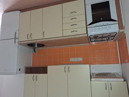 Pronájem bytu 1+1 35 m² - Photo 2