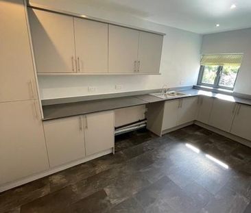 2 bedroom barn conversion to rent - Photo 3