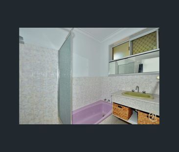 Centrally Located Family Home - Photo 6