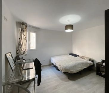 Carrer de lArquitecte Arnau, Valencia, Valencian Community 46020 - Photo 4