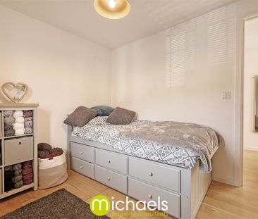 15 Salamanca Way, Colchester, CO2 9GB - Photo 5