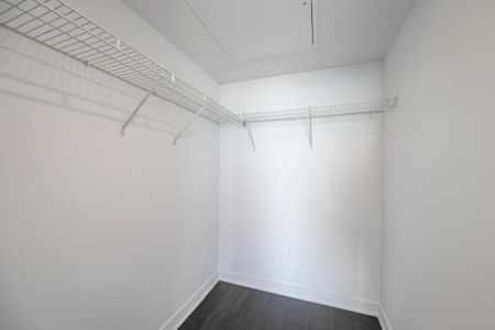 For Lease - 88 Harbour Street Unit# 4209, Toronto, Ontario - Photo 2