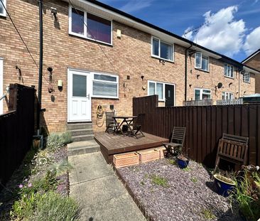 4, Aire Grove, Yeadon, Leeds, West Yorkshire, LS19 7TY - Photo 1
