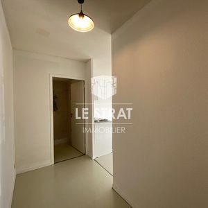 Location Appartement 1 pièce 23m² - Photo 2