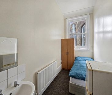1 bedroom property to rent - Photo 1