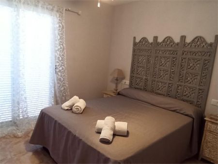 Piso de alquiler en Calle Monte de Santa Pola, 35, Monte Faro - Altomar II - Photo 5