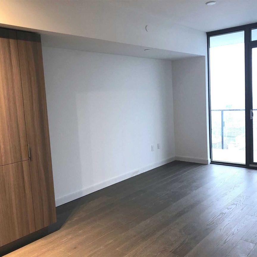 For Lease - 11 Wellesley Street Unit# 4607, Toronto, Ontario - Photo 1