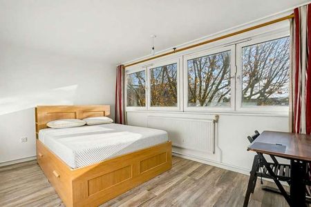 Turpin Way, London, N19 - Photo 5