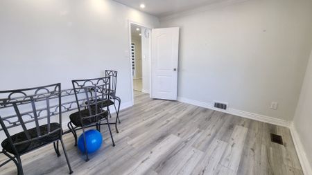 For Lease - 5444 Countryside Drive Unit# Upper Level, Brampton, Ontario - Photo 5