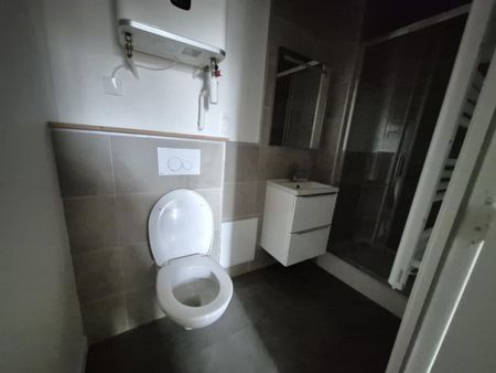 Location Appartement 2 pièces 41m² ARRAS 62000 - Photo 5