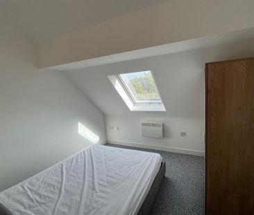 2 bedroom apartment to rent - Photo 2