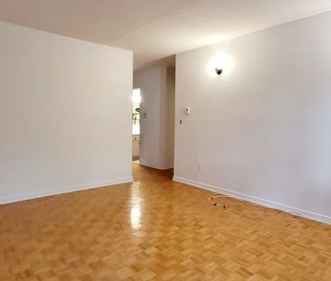 10225 Av. du Sacré-Coeur, H2C 2S6, H2C 2S6, Montréal - Photo 3