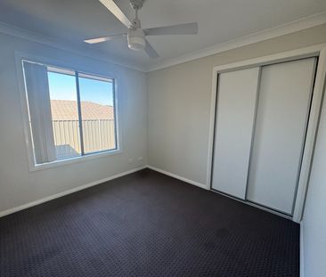 Family Living In Cameron Park - Photo 3