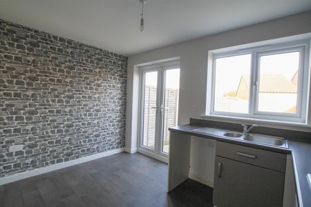 Colby Drive Bradwell, Great Yarmouth - Photo 5