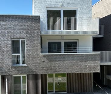 Appartement te huur - Photo 1