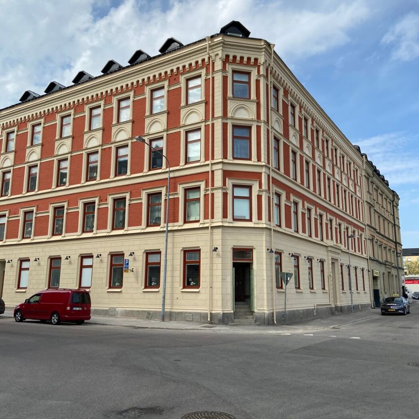 3 rum och kök Södra Järnvägsgatan 11 - 91m2 - Foto 1