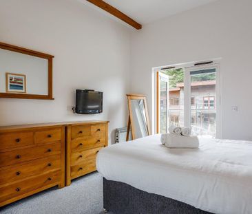 3 bedroom terraced house to rent - Photo 5