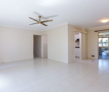 Perfect Location with Room to Move! *Open Mon 05/01 4.30pm to 4.45pm* - Photo 1