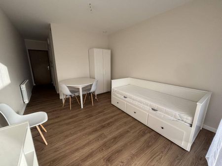 Location appartement studio 1 pièce 22 m² à Rodez (12000) - Photo 2