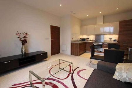 Bromyard House, Acton, W3 - Photo 3