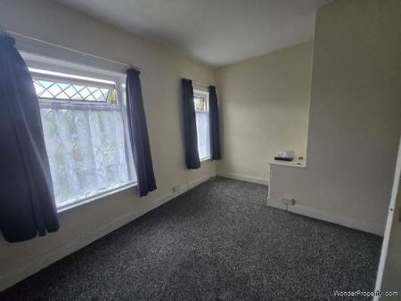 2 bedroom property to rent in Dewsbury - Photo 3