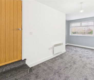 2 Bedroom Ground Flat - Photo 1