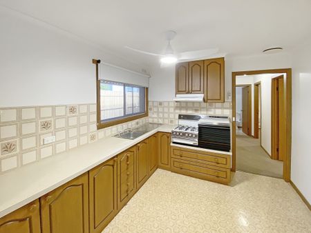 Unit 1/915 Armstrong Street North, Ballarat North - Photo 2
