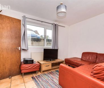 5 bedroom semi-detached house to rent - Photo 1