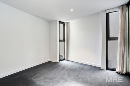 11/10 Boundary Street, South Melbourne - Photo 5