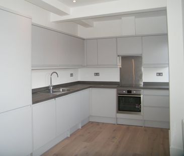 Central Chambers, Stratford-upon-Avon, CV37 - Photo 2