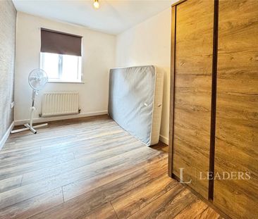 2 bedroom apartment to rent Nuneaton Road, Bedworth, Warwickshire, ... - Photo 2