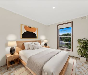 Spacious and Bright 3-Bedroom Home in Epping - Photo 3