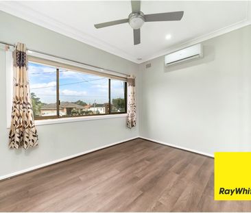 Charming Family Home in Blacktown - Photo 3