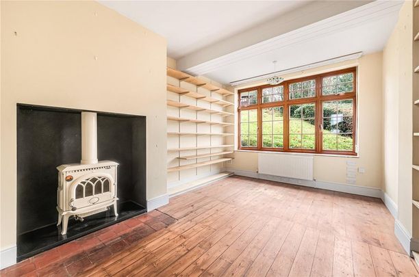 6 bedroom detached house to rent - Photo 1