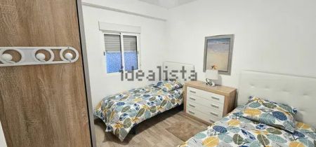 Alquiler de piso en CL Armengual De La Mota - Photo 4