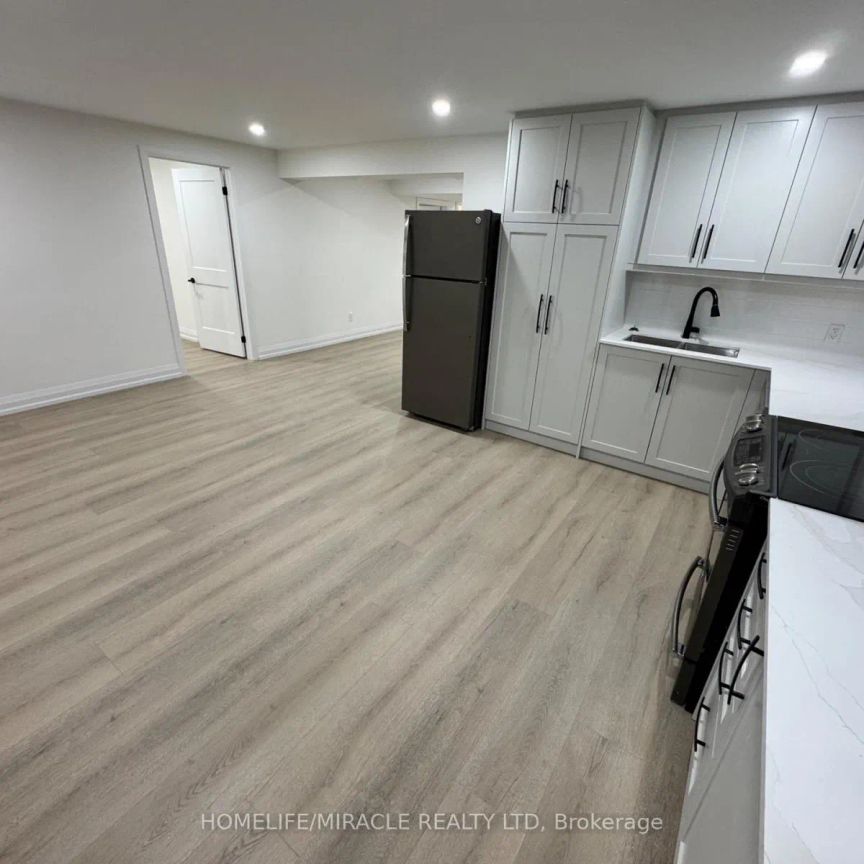 79 CEDARHOLME AVENUE - Photo 1