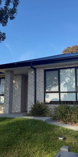 Stunning 3 bedroom home. - Photo 1