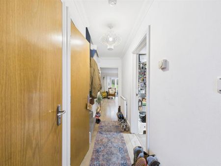 4 bedroom terraced house to rent - Photo 2