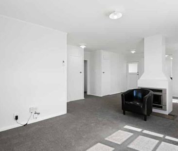 15 Paul Crescent - Photo 1