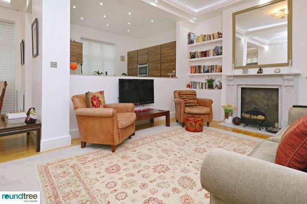 Bellmoor, East Heath Road, Hampstead, NW3 - Photo 1