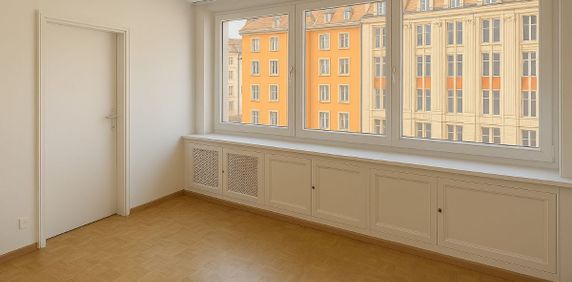Centre-ville, confort et fonctionnalité - Appartement de 2.5 pièces à découvrir - Photo 2