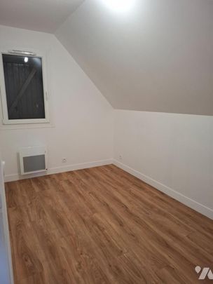 MERVILLE FRANCEVILLE - Photo 1