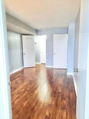 For Lease - 2460 Eglinton Avenue Unit# 404, Toronto, Ontario - Photo 2