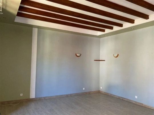 Location maison 4 pièces - 89m² à Saint-laurent-sur-sevre (85290) - Photo 1