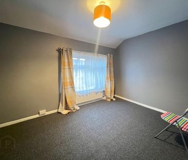 28 Benson Street, Lisburn, BT28 2BG - Photo 1