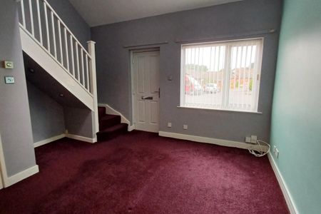 Peakston Close, HARTLEPOOL - Photo 4