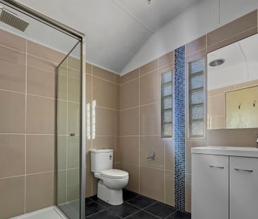 123 Torquay Terrace Road, - Photo 2