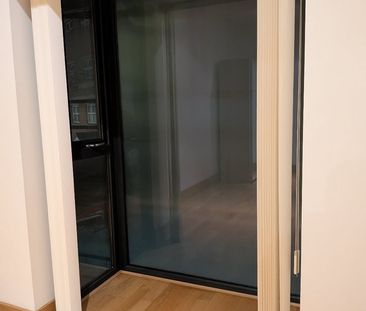 2 Bed Flat, The Exchange, CR0 - Photo 2