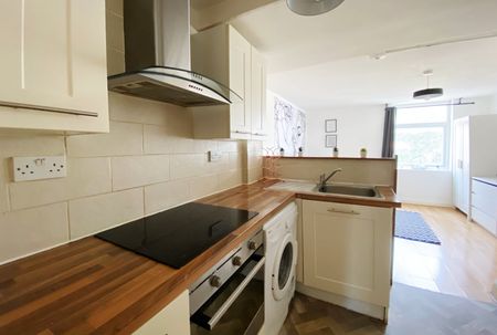 1 Bed Flat, Humberstone Gate, LE1 - Photo 4