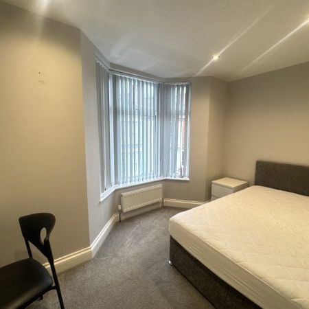 Cameron Street, L7 - Photo 1